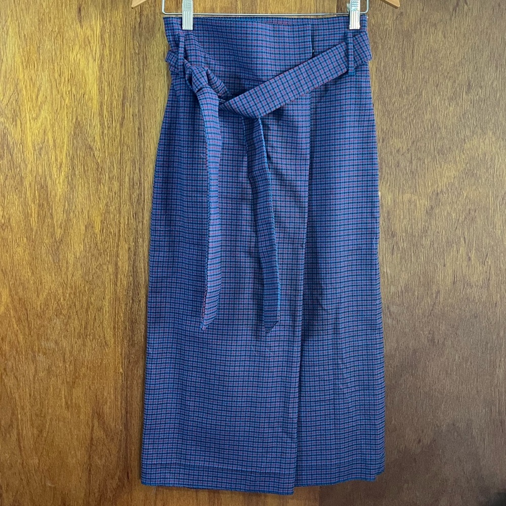 ZARA Houndstooth Long Skirt in Blue & Red Sz S